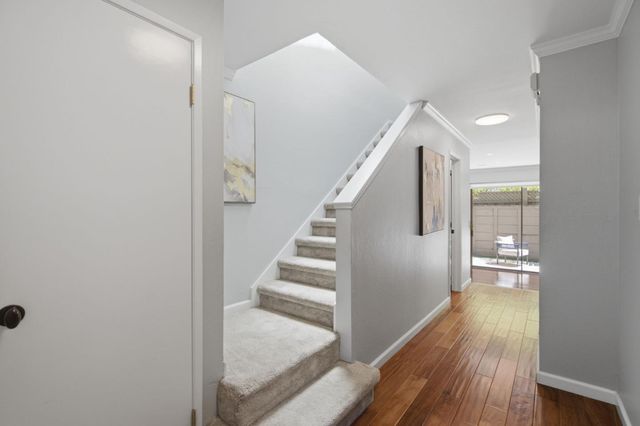 16 Lorton Avenue 3, Burlingame, CA 94010