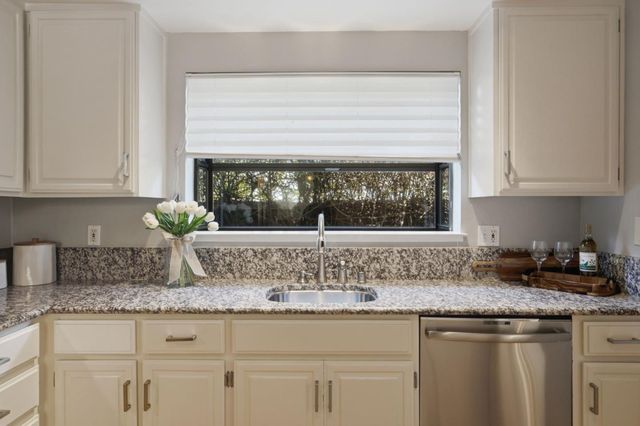 16 Lorton Avenue 3, Burlingame, CA 94010