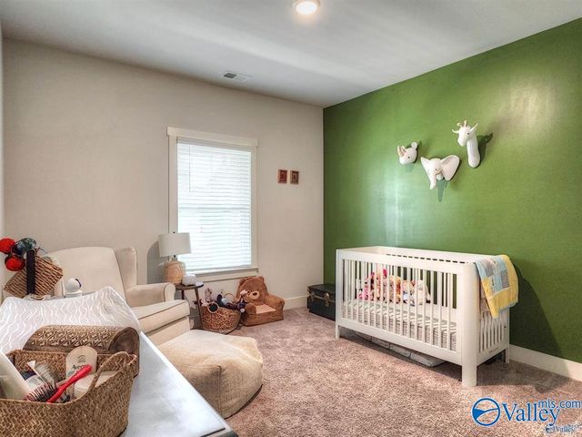 22 Desert Oak Court SW, Huntsville, AL 35824