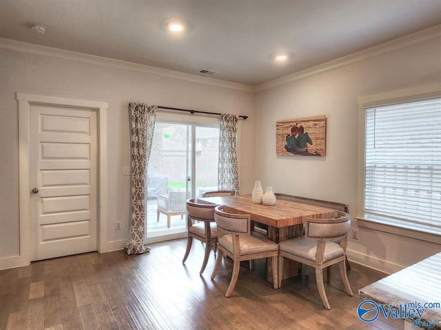 22 Desert Oak Court SW, Huntsville, AL 35824