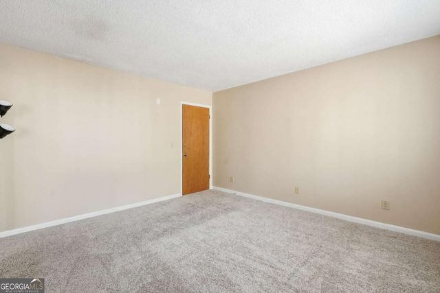 402 Willow Way, Villa Rica, GA 30180