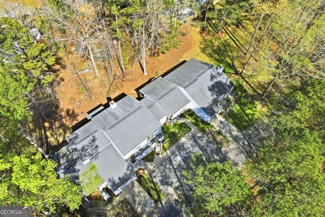 402 Willow Way, Villa Rica, GA 30180