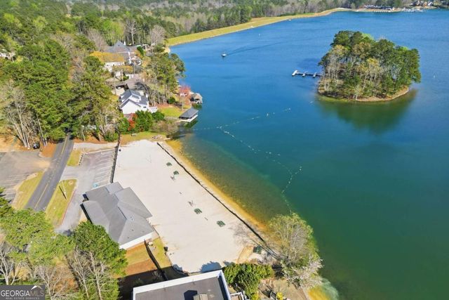 402 Willow Way, Villa Rica, GA 30180