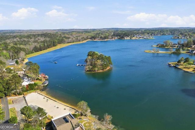 402 Willow Way, Villa Rica, GA 30180