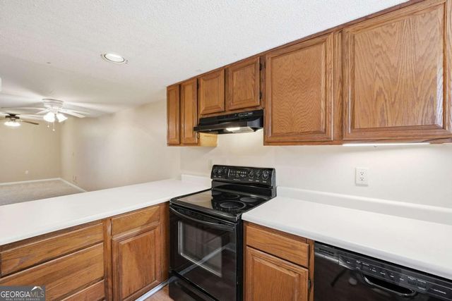 402 Willow Way, Villa Rica, GA 30180