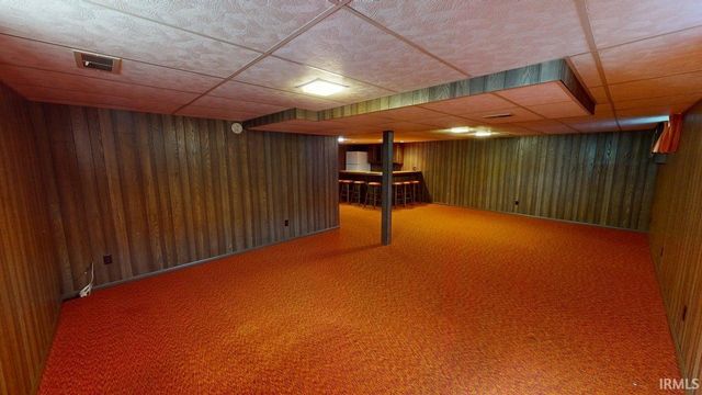 1633 E 3rd Avenue, Jasper, IN 47546