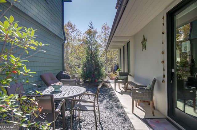 305 Breakspear Lane, Fayetteville, GA 30214