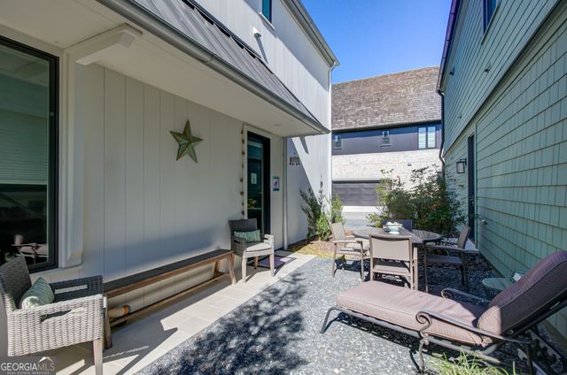 305 Breakspear Lane, Fayetteville, GA 30214