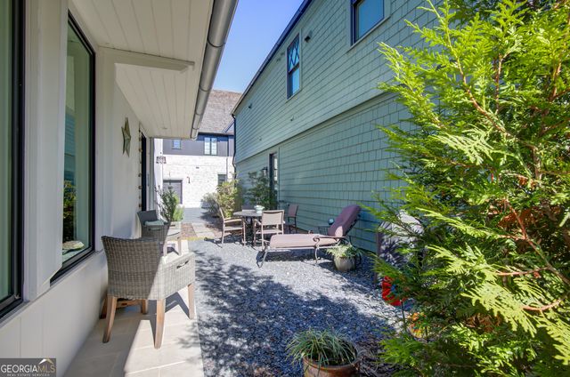 305 Breakspear Lane, Fayetteville, GA 30214