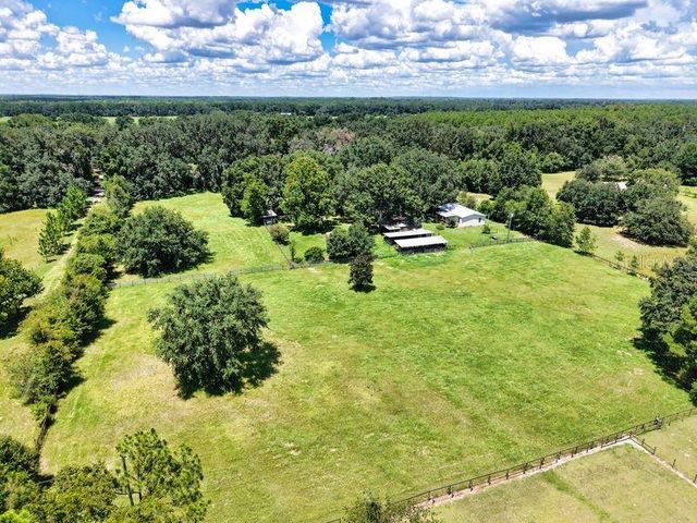 24001 NW 126TH LANE, Alachua, FL 32615
