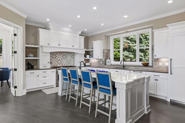 1489 Bussard Court, Arden Hills, MN 55112