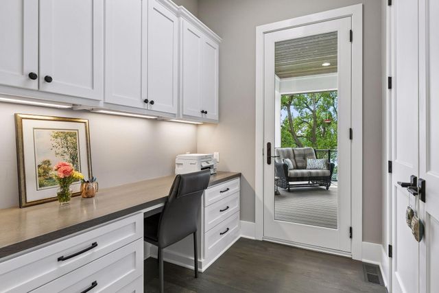 1489 Bussard Court, Arden Hills, MN 55112