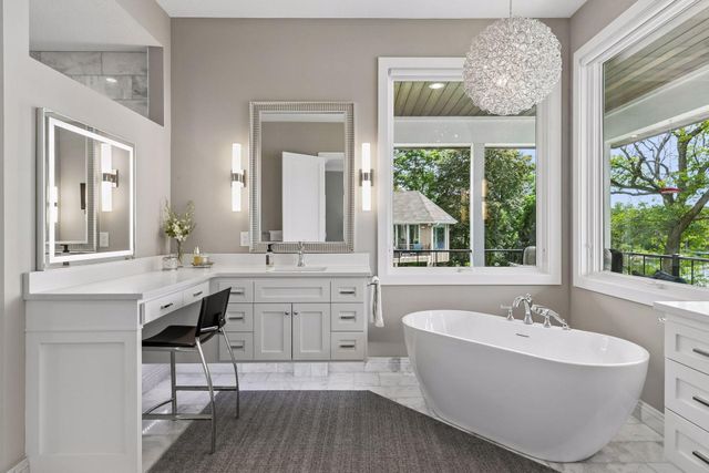 1489 Bussard Court, Arden Hills, MN 55112