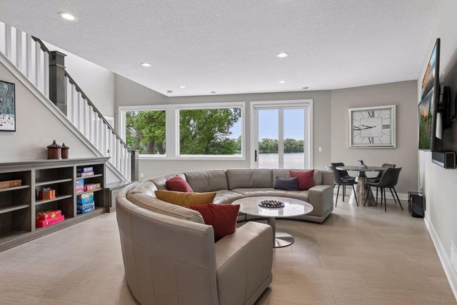 1489 Bussard Court, Arden Hills, MN 55112