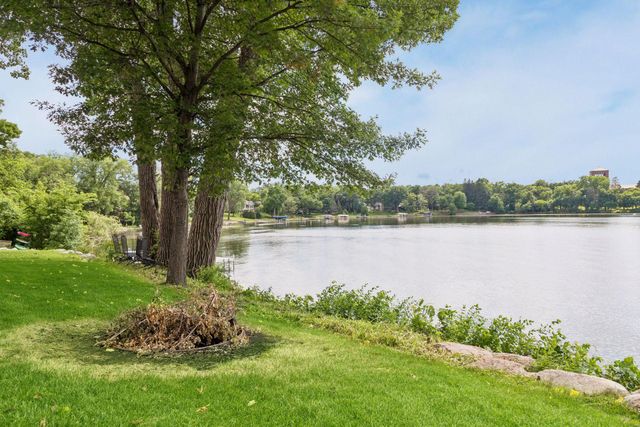 1489 Bussard Court, Arden Hills, MN 55112
