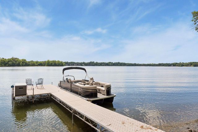 1489 Bussard Court, Arden Hills, MN 55112