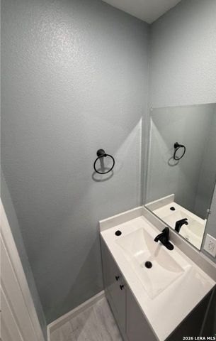 1300 2nd, Killeen, TX 76541