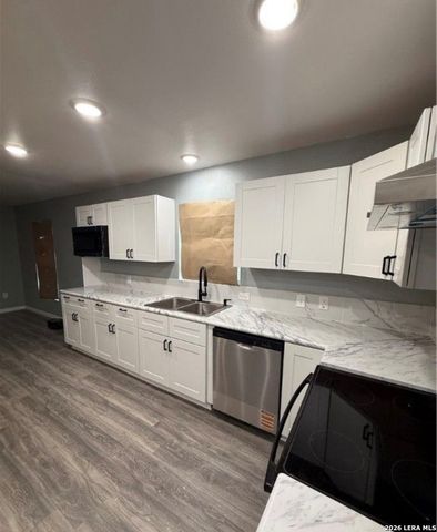 1300 2nd, Killeen, TX 76541