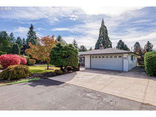 3654 Se BENTLEY St, Hillsboro, OR 97123