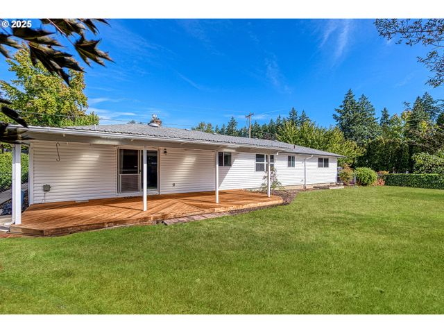 3654 Se BENTLEY St, Hillsboro, OR 97123