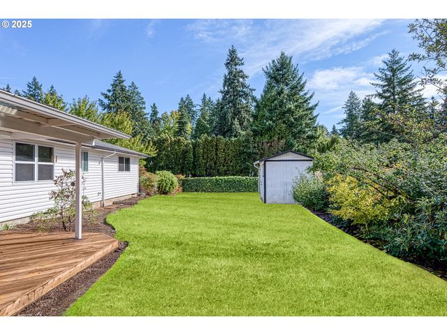 3654 Se BENTLEY St, Hillsboro, OR 97123