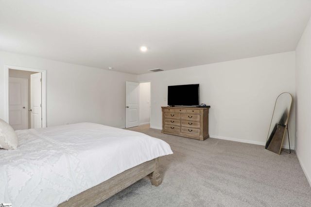 4346 Remington Avenue, Boiling Springs, SC 29316