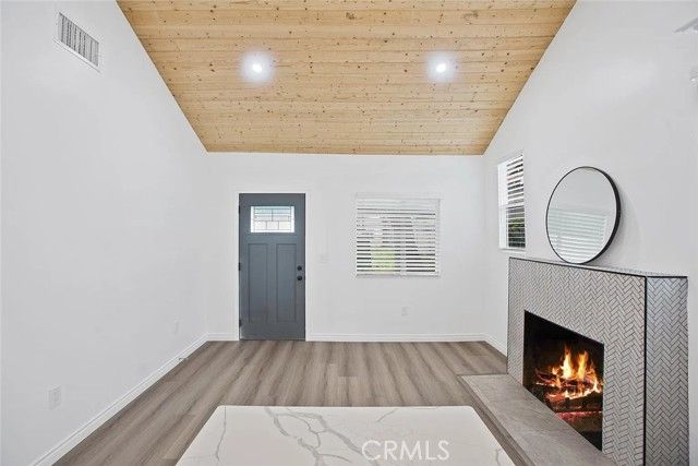 1738 N Sierra Bonita Avenue, Pasadena, CA 91104