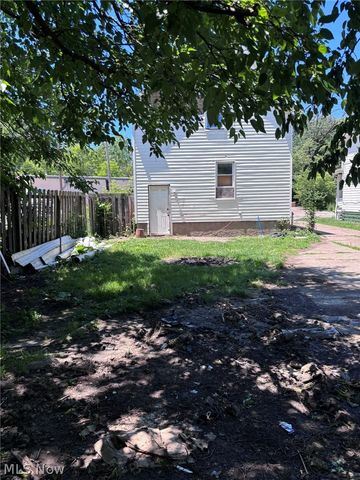 3587 W 67th Street, Cleveland, OH 44102