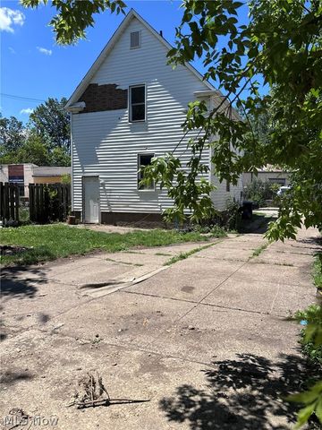 3587 W 67th Street, Cleveland, OH 44102