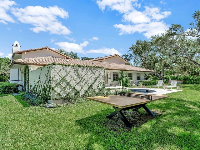 246 Live Oak Road, Vero Beach, FL 32963