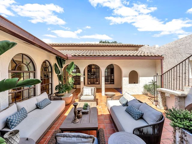 246 Live Oak Road, Vero Beach, FL 32963