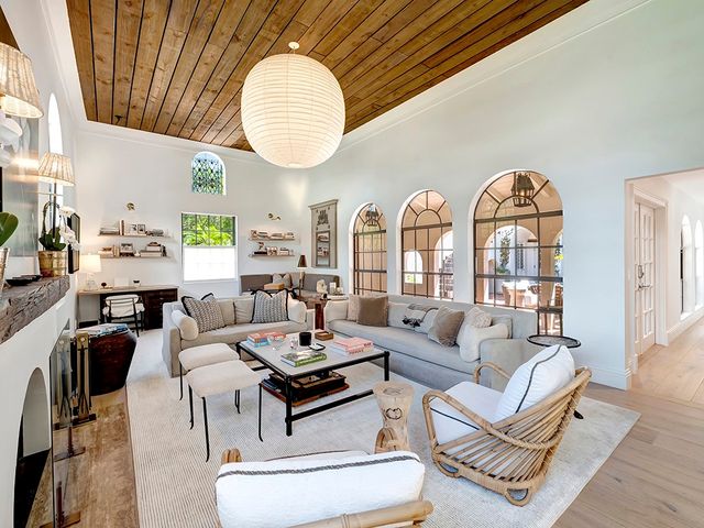 246 Live Oak Road, Vero Beach, FL 32963