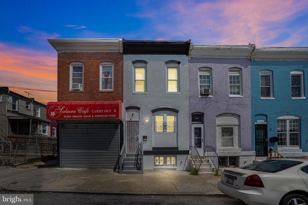 Image 4 of property listing at 2512 E MONUMENT ST, Baltimore, MD 21205