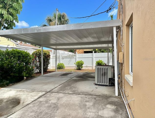 360 72ND AVENUE, St Petersburg, FL 33706