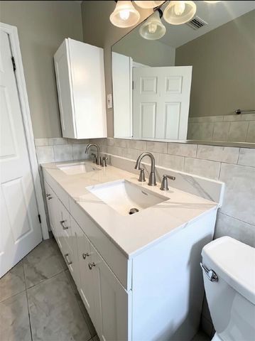 360 72ND AVENUE, St Petersburg, FL 33706
