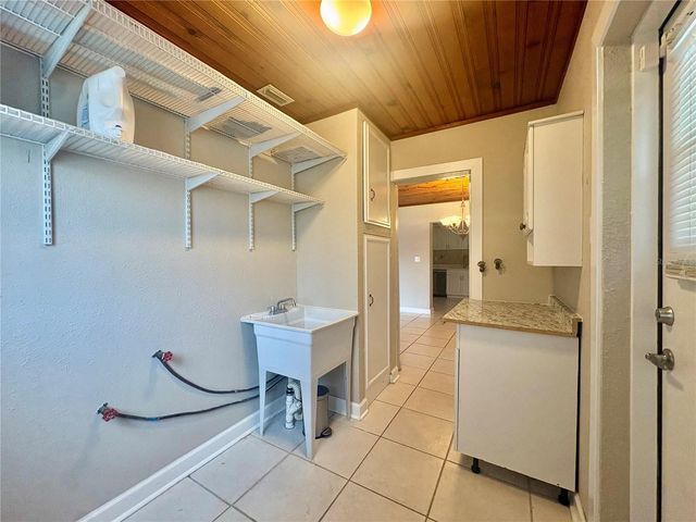 360 72ND AVENUE, St Petersburg, FL 33706