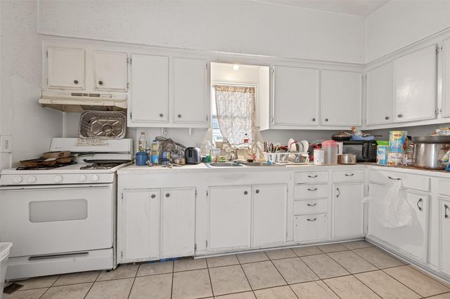 1110 Mathis Street, Houston, TX 77009