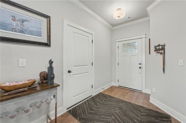 1807 E Hudson Drive, Siloam Springs, AR 72761