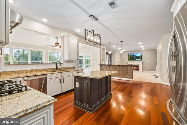 43257 AUGUSTINE PL, Ashburn, VA 20147