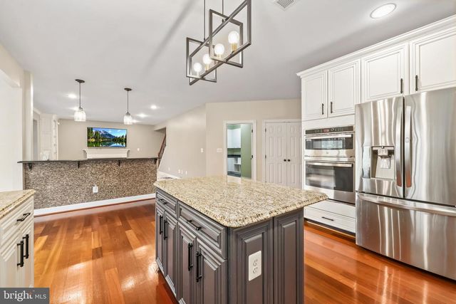 43257 AUGUSTINE PL, Ashburn, VA 20147