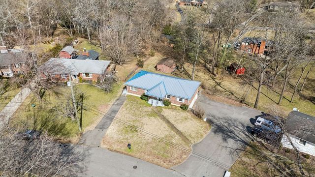 5020 Kincannon Dr, Nashville, TN 37220