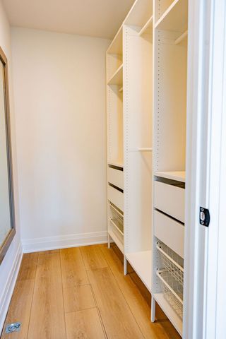 6964 W Cleveland Street, Niles, IL 60714