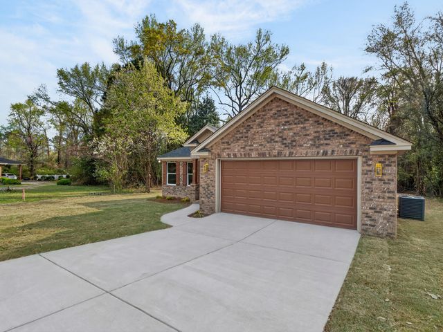 32 Harrell Road, Sumter, SC 29150