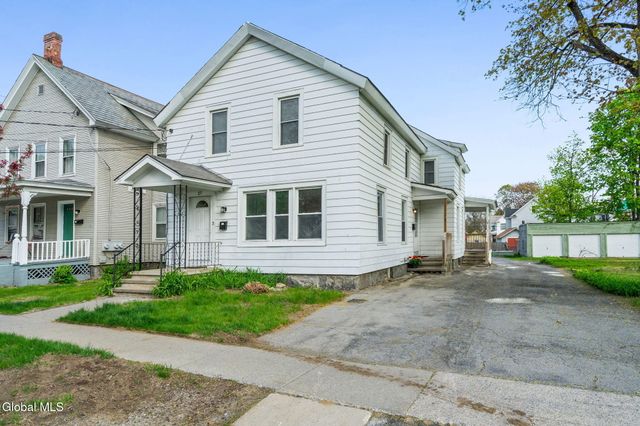 27 W Notre Dame Street, Glens Falls, NY 12801