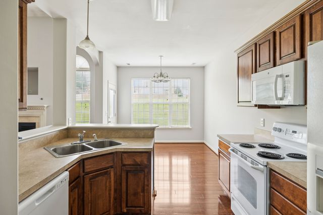 2010 Patrick Way, Spring Hill, TN 37174