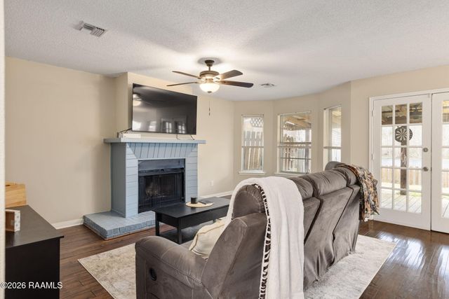 515 Smith-Reed Road, Lafayette, LA 70507