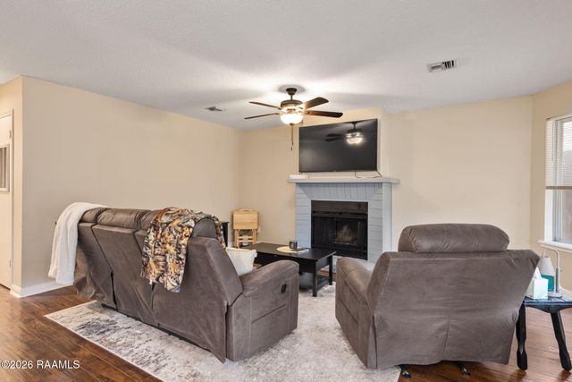 515 Smith-Reed Road, Lafayette, LA 70507