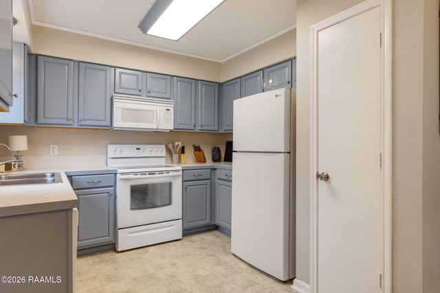 515 Smith-Reed Road, Lafayette, LA 70507