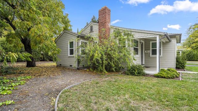 2262 Louis Road, Palo Alto, CA 94303