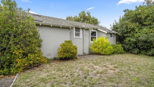 2262 Louis Road, Palo Alto, CA 94303